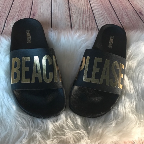 beach please sandals